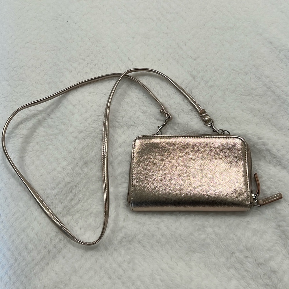 🌟SALE🌟 
Rose Gold Clutch Purse/Wallet